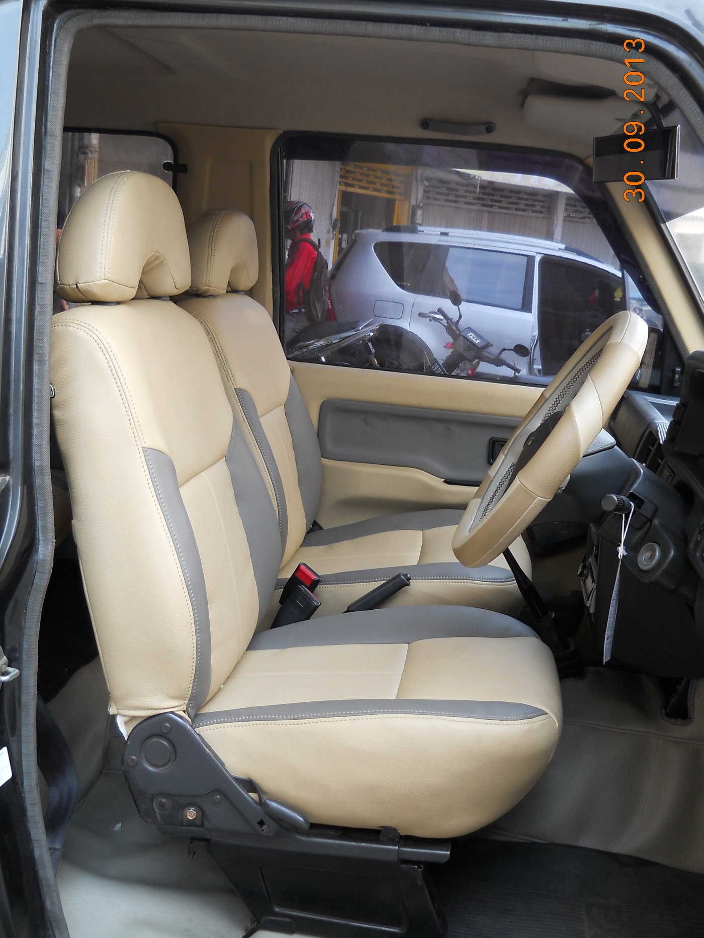 46+ Gambar Modifikasi Interior Mobil Apv Tahun Ini | Mobilio Oto
